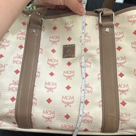 MCM tote - Picture 12 of 15